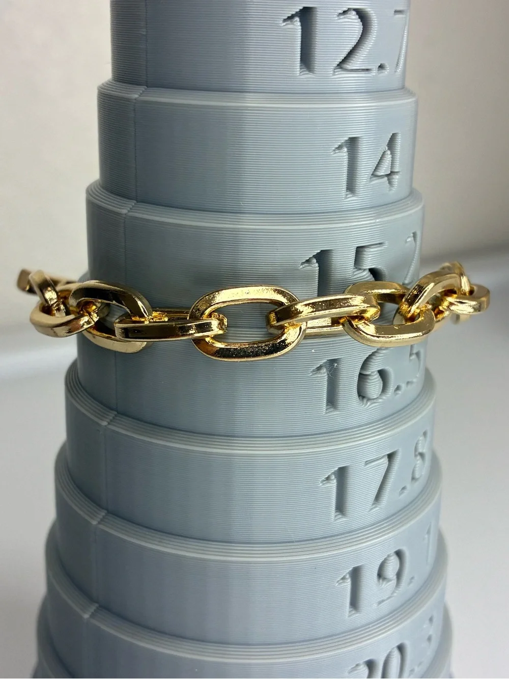 Vintage Gold Crystal Heart Toggle Bracelet
